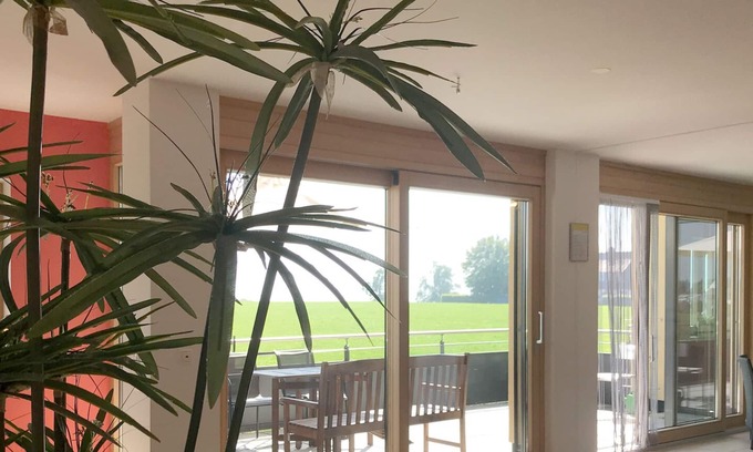 Kressbronn Apartment | Seetraum vacation apartment - high above the lake, spacious with a large balcony