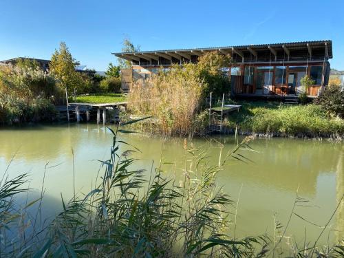 Jois Villa | Seevilla Matilda direkt am Ufer