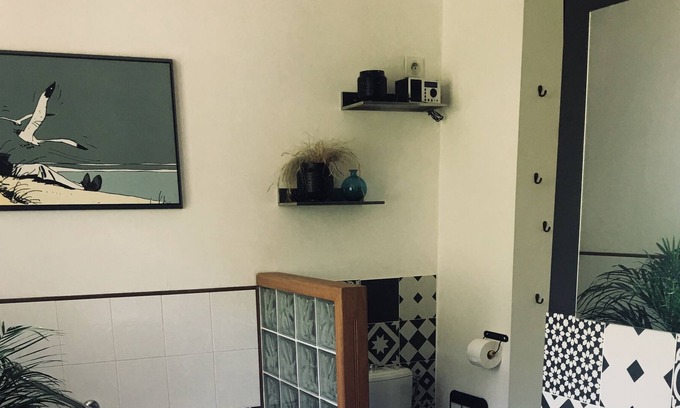 La Fagette House | Semi-detached house with garden close to all amenities