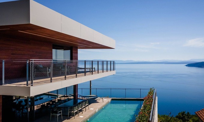 Mosenice Villa | Sensational Istria Villa | Villa Scenice Platinium | 5 Bedrooms | Stunning Sea.