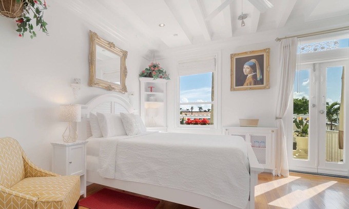 Palm Beach - West Palm Beach Condo | Sensational Palm Beach Island with Grand Terrace