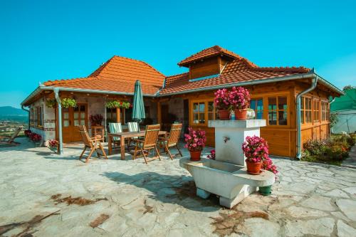 Central Serbia Villa | Seosko turisticko domacinstvo Radivojevic