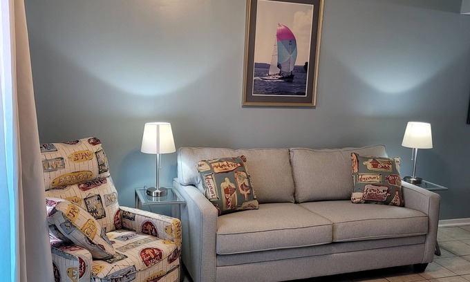 Orange Beach Condo | September 15% for 7 days+ on the beach Orange Beach - Condo 1 Bed 2 Bath n
