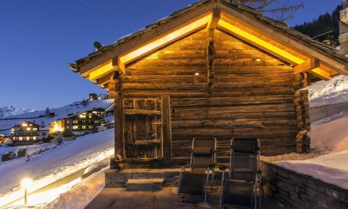 Graechen Apartment | Sera Lodge Brunegghorn by Interhome
