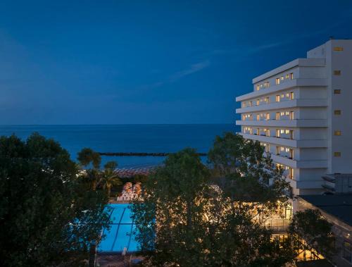 Montesilvano Apartment | Serena Majestic Hotel