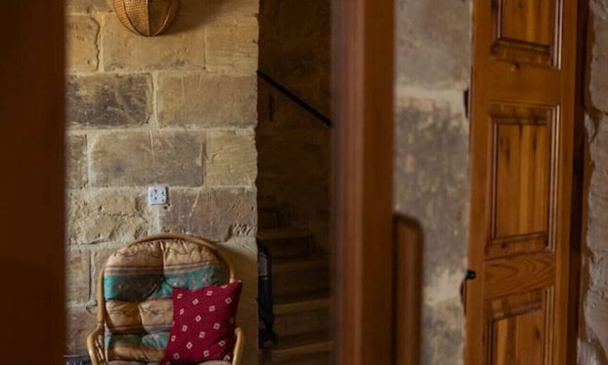 Xaghra House | Serene Country House for Beach and Trekking Lovers