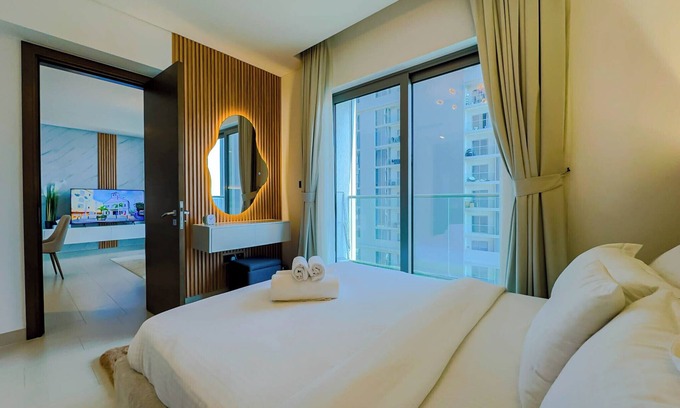 Dubai Apartment | Serene Living: 2BR Apartment in Sobha Creek Vistas-1008