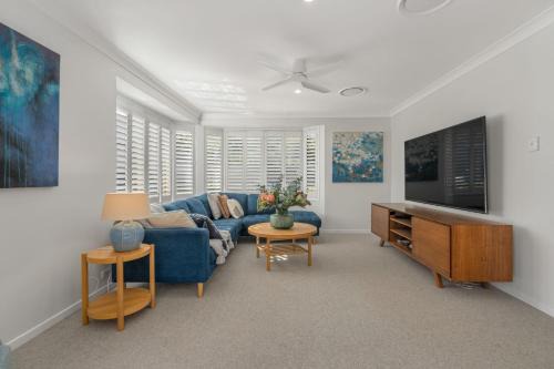 Culburra Beach House | Serene Pet Friendly with Swimming Pool