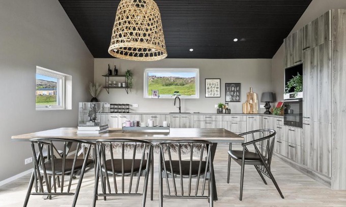 Selfoss House | Serene Summerhouse near Selfoss