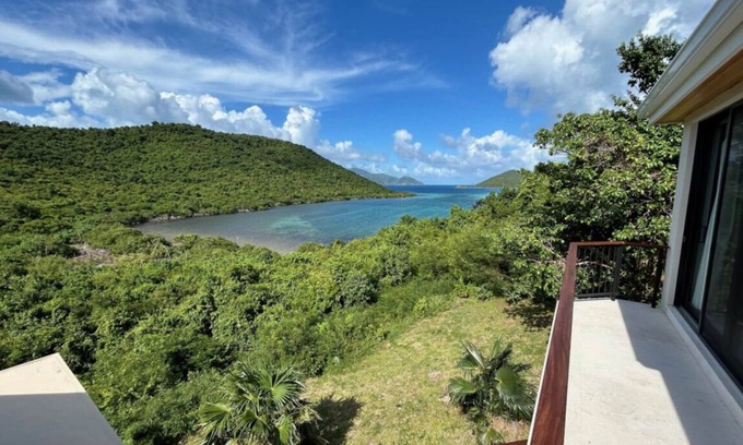 Maho Bay Quarter Villa | Serenity ar Francis Bay