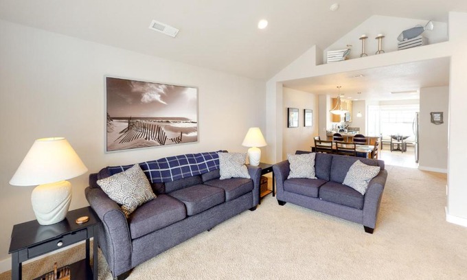 Rockaway Beach House | Serenity by the Sea