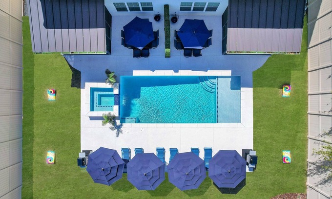 Saint Simons Heights House | Serenity Oasis - Villa 2 - Professionally Designed Duplex Home with Luxurious Heated Pool and Spa!