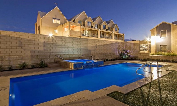 Mandurah Apartment | Serenity on the Terrace