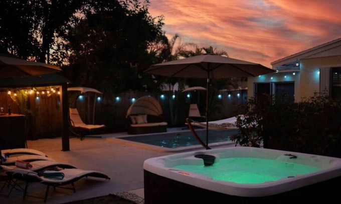 Hunt Club Villa | Serenity Retreat Pool/Spa BBQ Work Space WiFi+