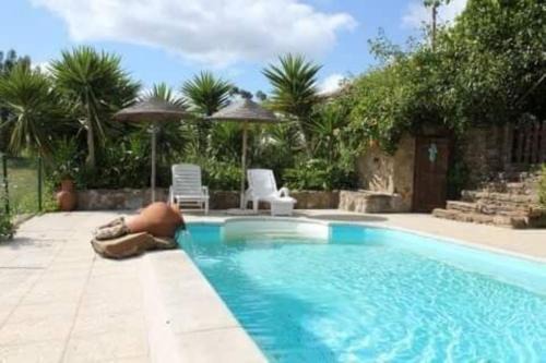 Sao Barnabe House | Serra do Caldeirao Villa with Pool