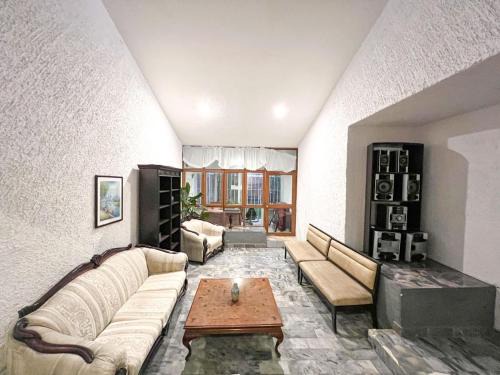 Zapopan Villa | Serra Hospedajes Colinas
