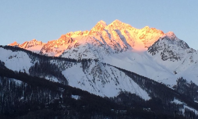 Le Serre Barbin Villa | Serre Chevalier family cottage terrace and garden prox. National Ecrins