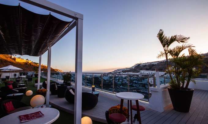 Puerto Rico Hotel | Servatur Casablanca Suites & Spa - Adults Only