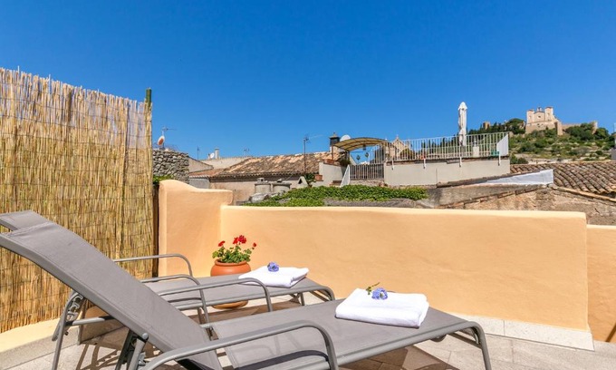 Arta House | Ses Barraques