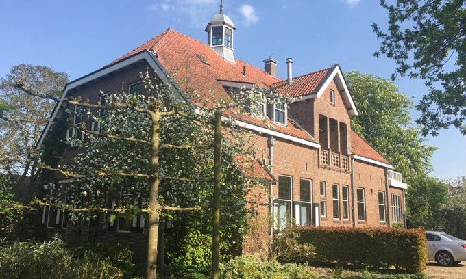 Sint Jacobiparochie House | Seulle State