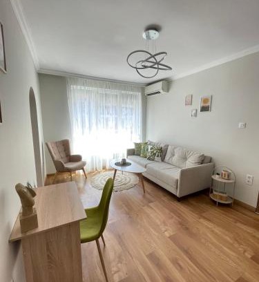 Plovdiv Center Apartment | Seven Hills Apartment with optional Parking