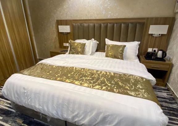 Al Bad Hotel | Seven Mountains Hotel فندق الجبال السبعة