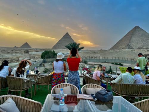 Al Haram Bed & Breakfast | Seven Pyramids View Inn
