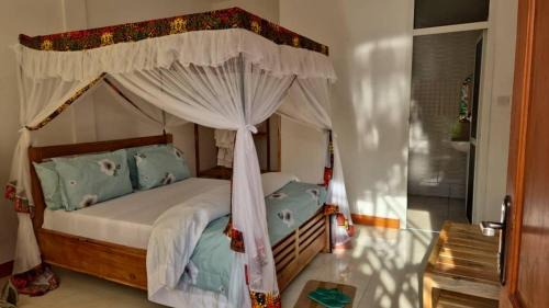 Arusha Bed & Breakfast | Seven Seven B&B