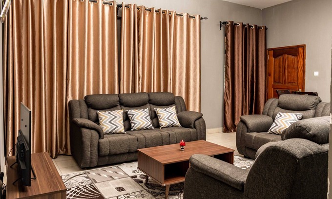 Embakasi Apartment | SHA Homes is a 3 bedroom apartment situated in Imara Daima, Nairobi, Kenya.