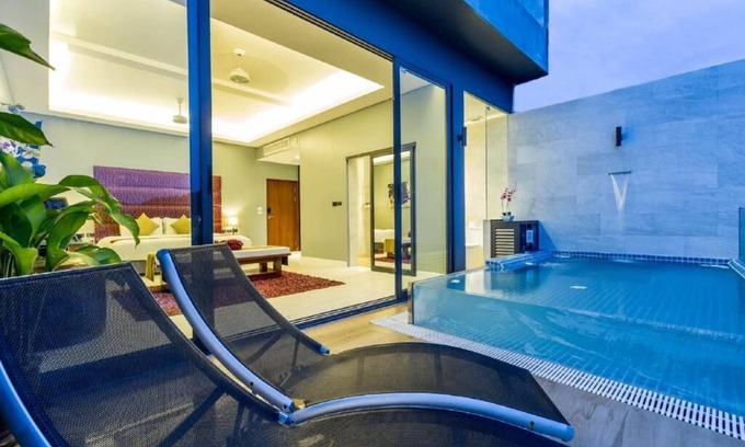 Patong House | (SHA+)Sky Suites with Balcony (006)