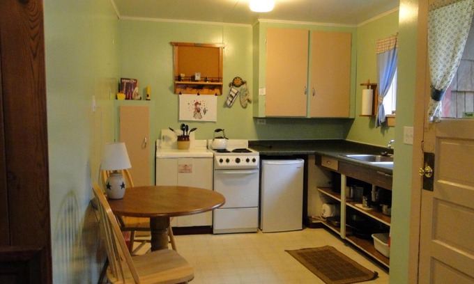 Ocean Park House | Shakti Cove Cottages