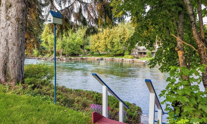 Bigfork House | Shared Boat Dock, Waterfront Property, New build 2023