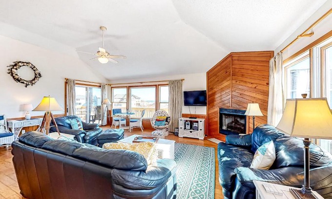 Ocean Sands House | Shared Dreams OS23