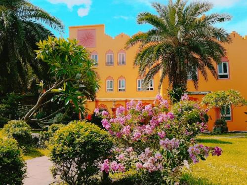 Wujie House | Sharjah B&B