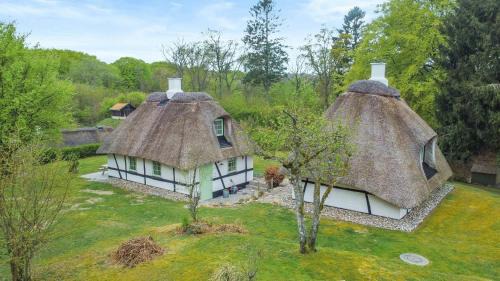 Vodskov House | Sheena's Cabin In The Heart Of Hammer Bakker