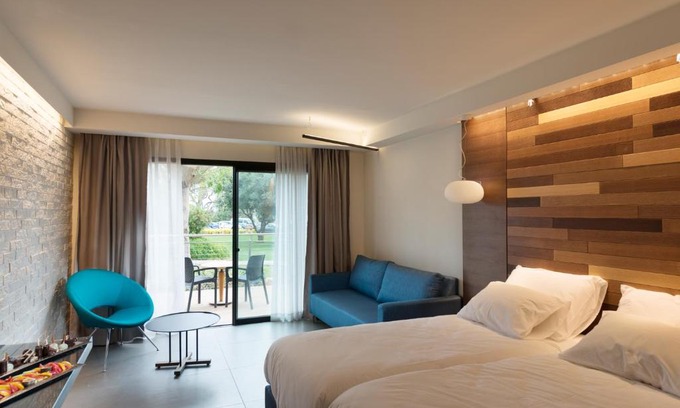 Shefayim Hotel | Shefayim Kibbutz Hotel