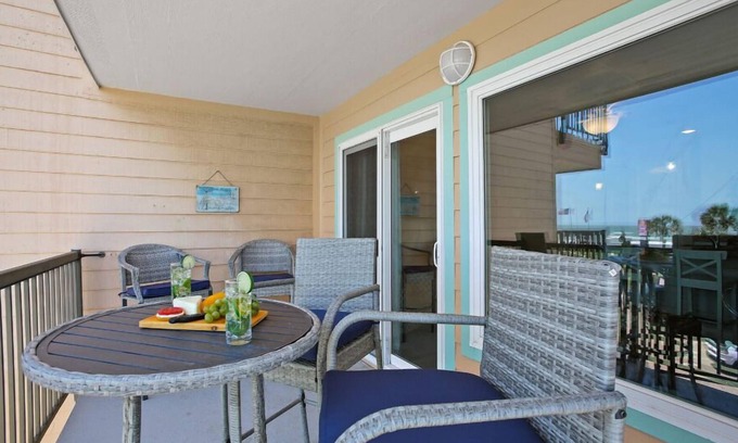 Galveston Condo | Shell We Dance! Updated, Stylish Condo with Beach View, Resort Pool and Hot Tub!