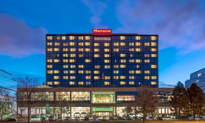 Union Square Hotel | Sheraton Denver West Hotel