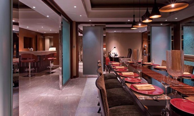 Rajajinagar Hotel | Sheraton Grand Bangalore Hotel at Brigade Gateway