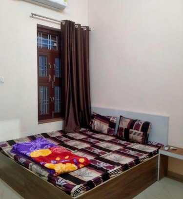 Shri Madhopur House | Shiv Shakti Palace