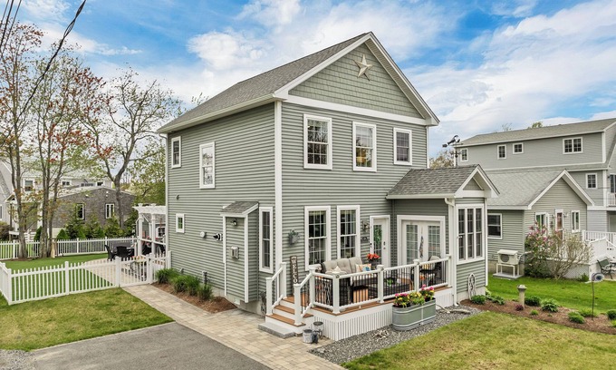 Ogunquit - Wells House | Shorehaven at Moody Beach