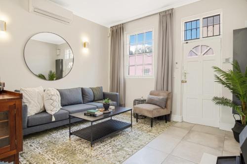 Bo'Kaap Apartment | Shortmarket 136
