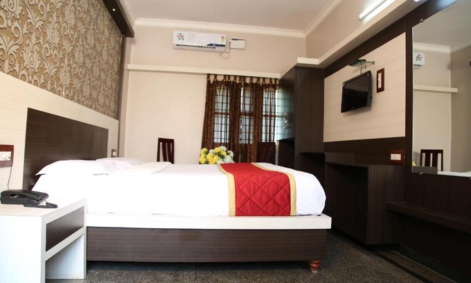 Hassan Hotel | Shreevara Residency