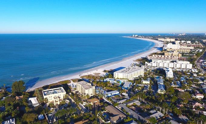 Siesta Key House | SIESTA KEY #1 BEACH:4 COTTAGES: RENT 1,2,3 OR ALL 4! PRICE HERE IS FOR 1 COTTAGE