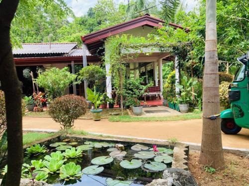 Sigiriya House | Sigiriya Moonlight Home