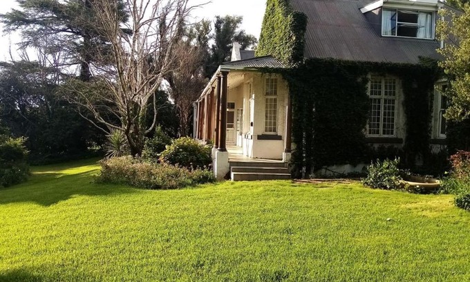 Harrismith House | Signature Guesthouse