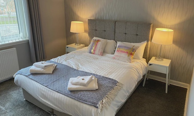 Blantyre Apartment | Signature - Park Lane House - Blantyre