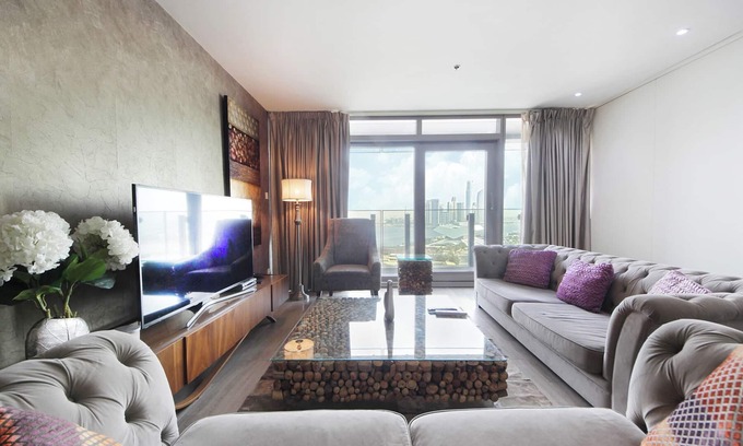 Jadaf Apartment | Silk Valley - Luxury 1 Bedroom close to Plazzo Versace