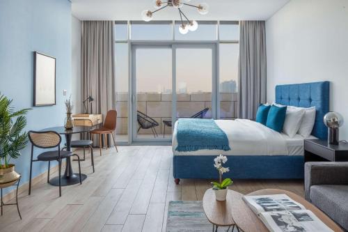 Bur Dubai Apartment | Silkhaus large modern studio with Burj Khalifa view