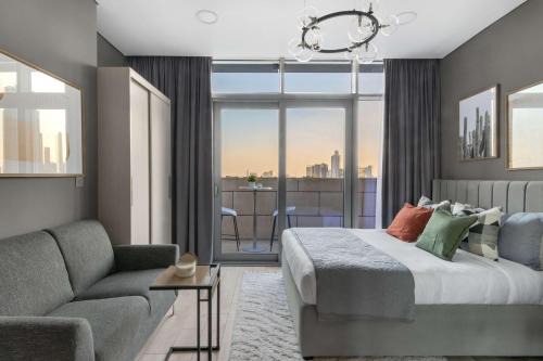 Bur Dubai Apartment | Silkhaus Modern Burj Khalifa View Studio